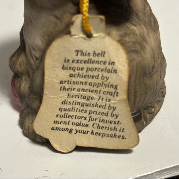 Vintage Jasco Holiday Xmas Cat Critter Bell 1980 Taiwan Porcelain Bisque & angel - Picture 8 of 15